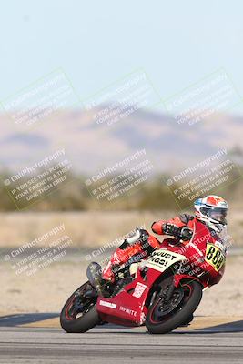 media/Dec-04-2025-Racers Edge (Thu) [[5ebc9f124d]]/3-B Group/2-Session 1 (Turn 4 Entry)/